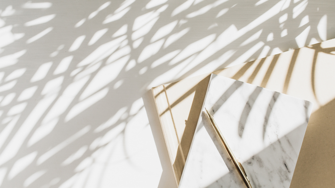 Minimalist Wall Art India: Simple Prints for Clean Interiors 2026 | Lurevi